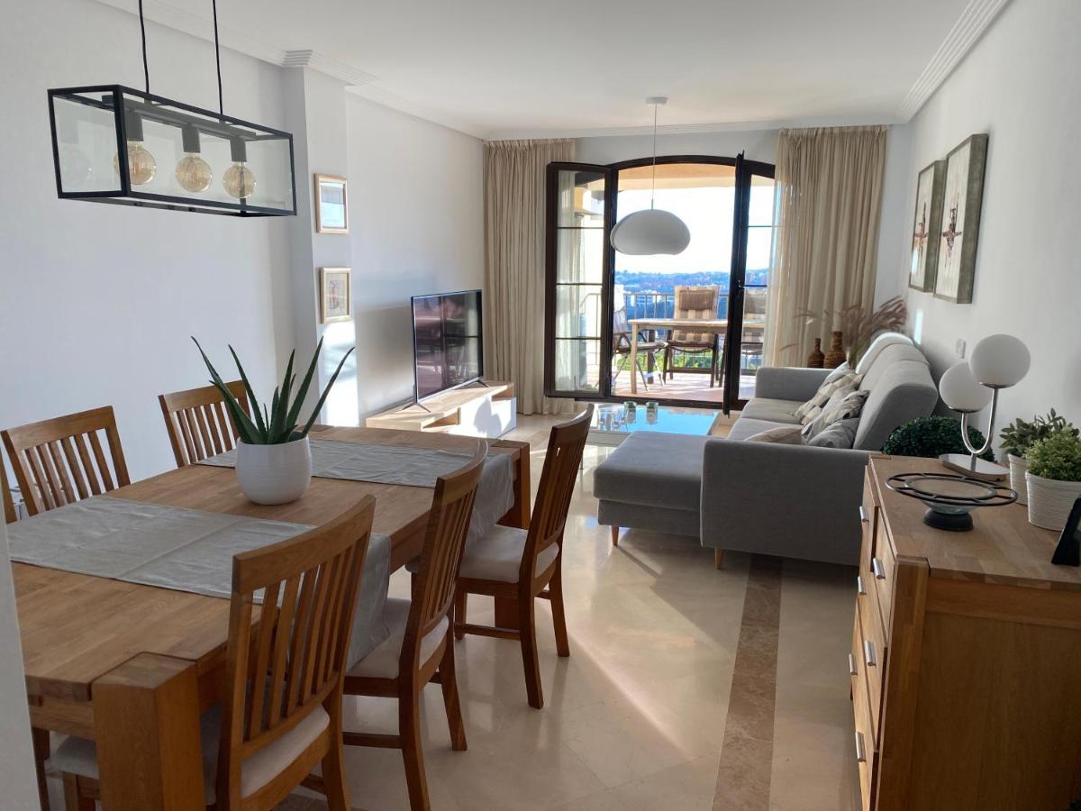 Huge Rooftop Solarium With See View - 3 Rooms Benahavis Luaran gambar