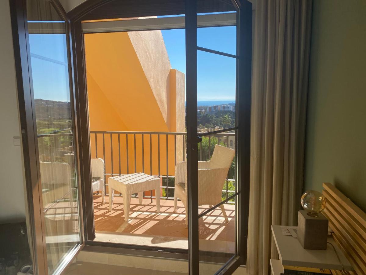 Huge Rooftop Solarium With See View - 3 Rooms Benahavis Luaran gambar